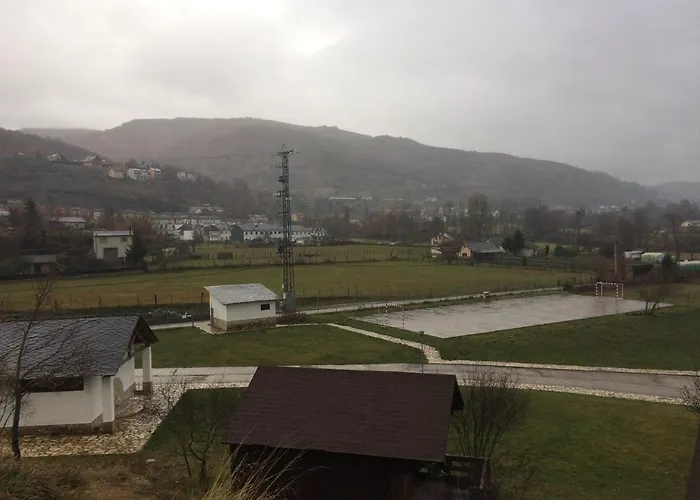 Laciana Natura Parque de Campismo Villablino